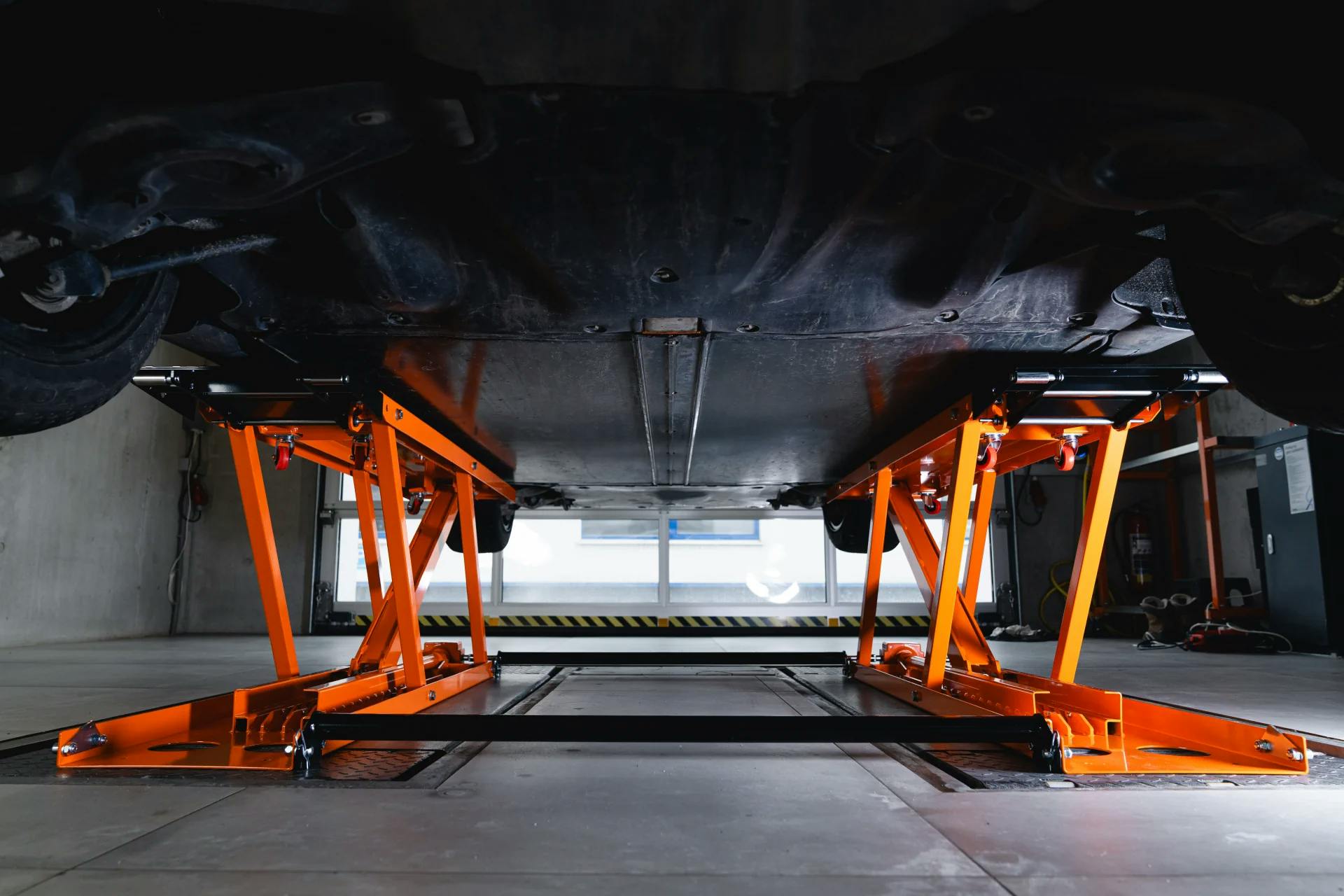 twin - portable jack