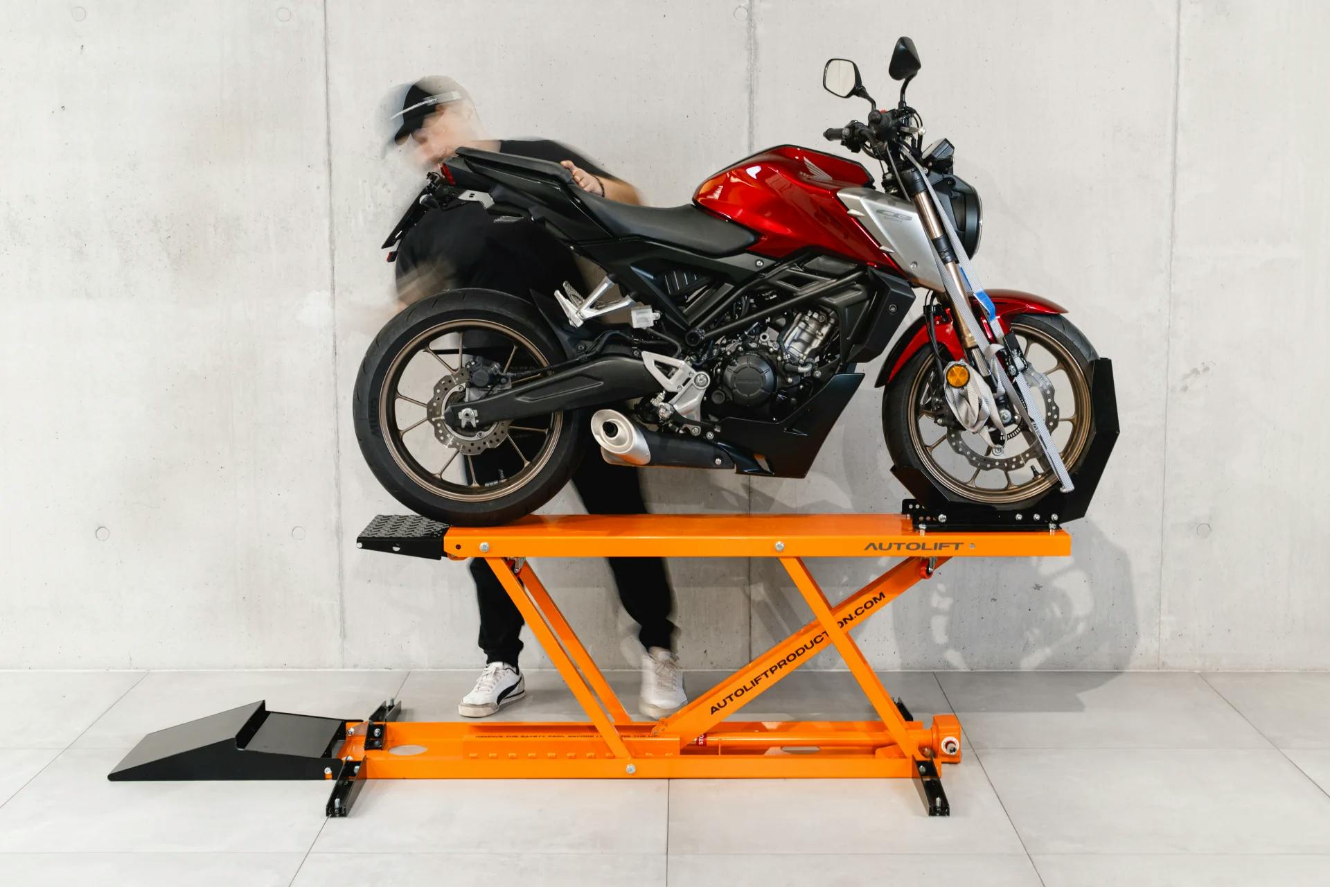 twin - portable jack